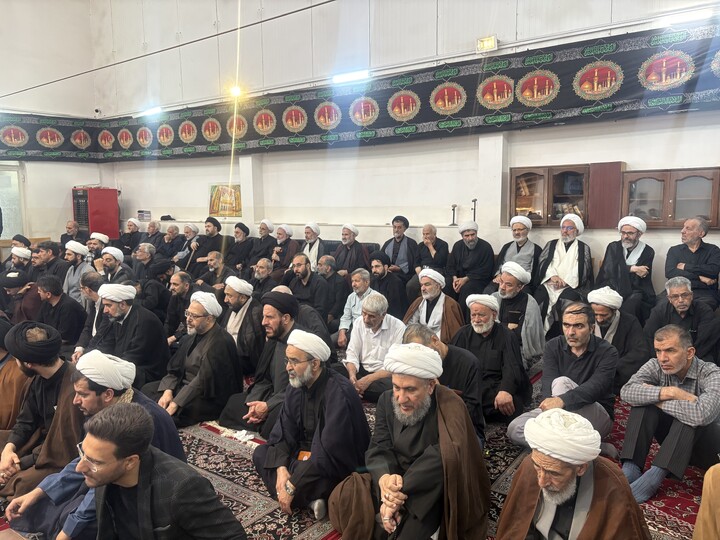 تصاویر / مراسم عزاداری روز عاشورا در بیت آیت الله العظمی سبحانی