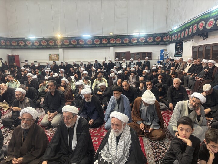 تصاویر / مراسم عزاداری روز عاشورا در بیت آیت الله العظمی سبحانی