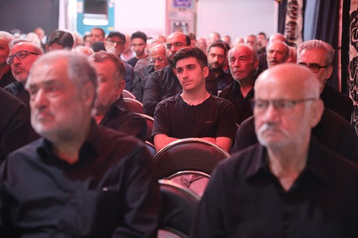 تصاویر/ مراسم عزاداری روز عاشورای حسینی در «تکیه ناسار سمنان»