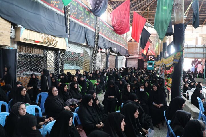 تصاویر/ مراسم عزاداری روز عاشورای حسینی در «تکیه ناسار سمنان»