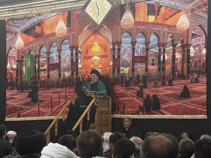 تصاویر / مراسم عزاداری روز عاشورا در بیت آیت الله العظمی سیستانی