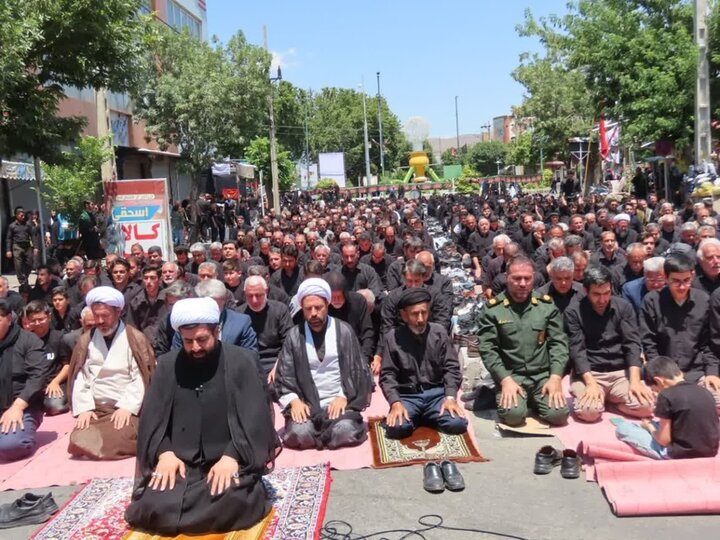 تصاویر/ اقامه نماز ظهر عاشورا در چایپاره