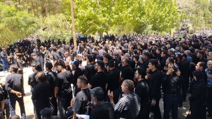 تصاویر/ عزاداری روز عاشورا در کوهبنان