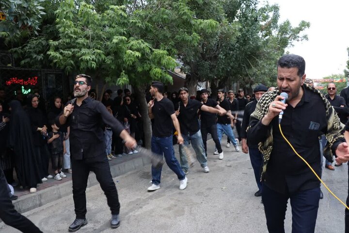 تصاویر/ عزاداری روز عاشور در شهرستان تکاب