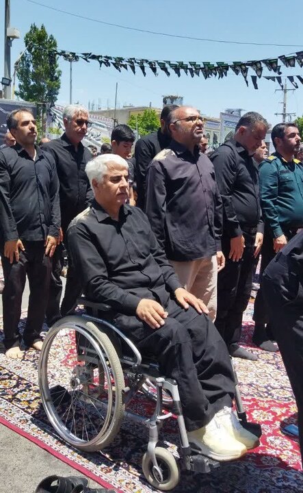 تصاویر/ اقامه نماز ظهر عاشورا در شهرستان قروه