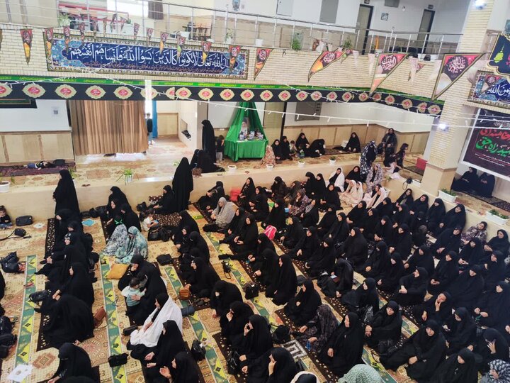 تصاویر/ مراسم عزاداری عاشورای حسینی در مدرسه علمیه ریحانة الرسول ارومیه