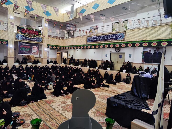 تصاویر/ مراسم عزاداری عاشورای حسینی در مدرسه علمیه ریحانة الرسول ارومیه