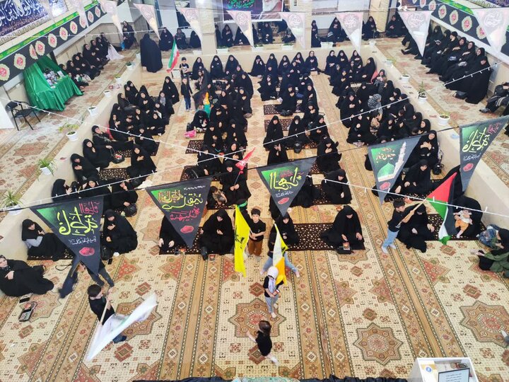 تصاویر/ مراسم عزاداری عاشورای حسینی در مدرسه علمیه ریحانة الرسول ارومیه