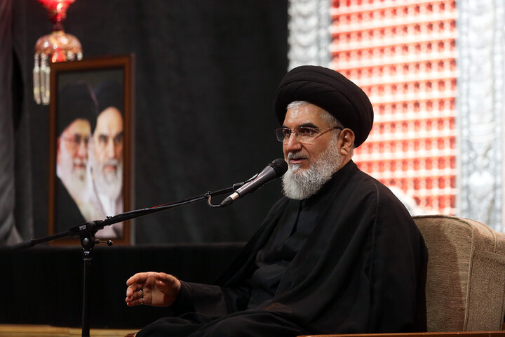 حضور پرشور بانوان عزادار در جوار حرم کریمه اهلبیت (س) همزمان با روز عاشورا