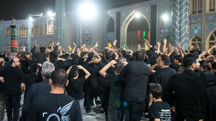 سوگواره هیئت سادات بنی الزهرا (اتباع)و العطش(سقایی) در حرم مطهرهلال بن علی (ع)