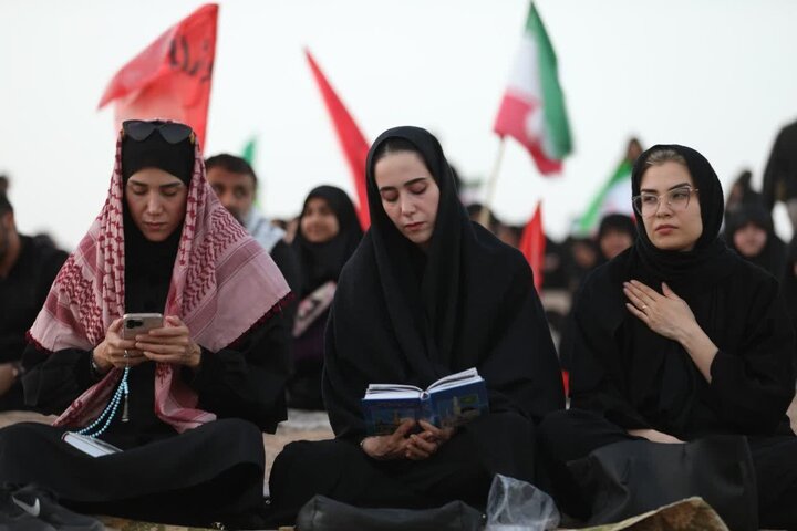تصاویر/ آیین «عزاداری در صحرا» در کویر خوریان سمنان
