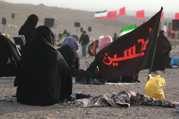 تصاویر/ آیین «عزاداری در صحرا» در کویر خوریان سمنان