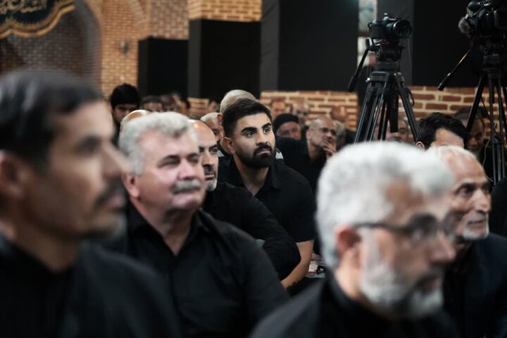 تصاویر/ مراسم شام غریبان محرم ۱۴۰۵