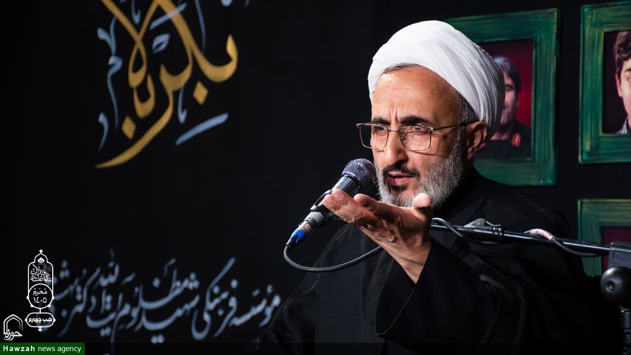 دینداری فردی و انتفاعی زمینه غربت رهبران دینی را فراهم می‌کند