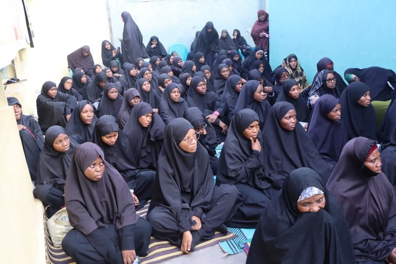 Majlisi za Maombolezo ya Imam Hussein (as) za Kinamama Zaendelea Nchini Tanzania + Picha