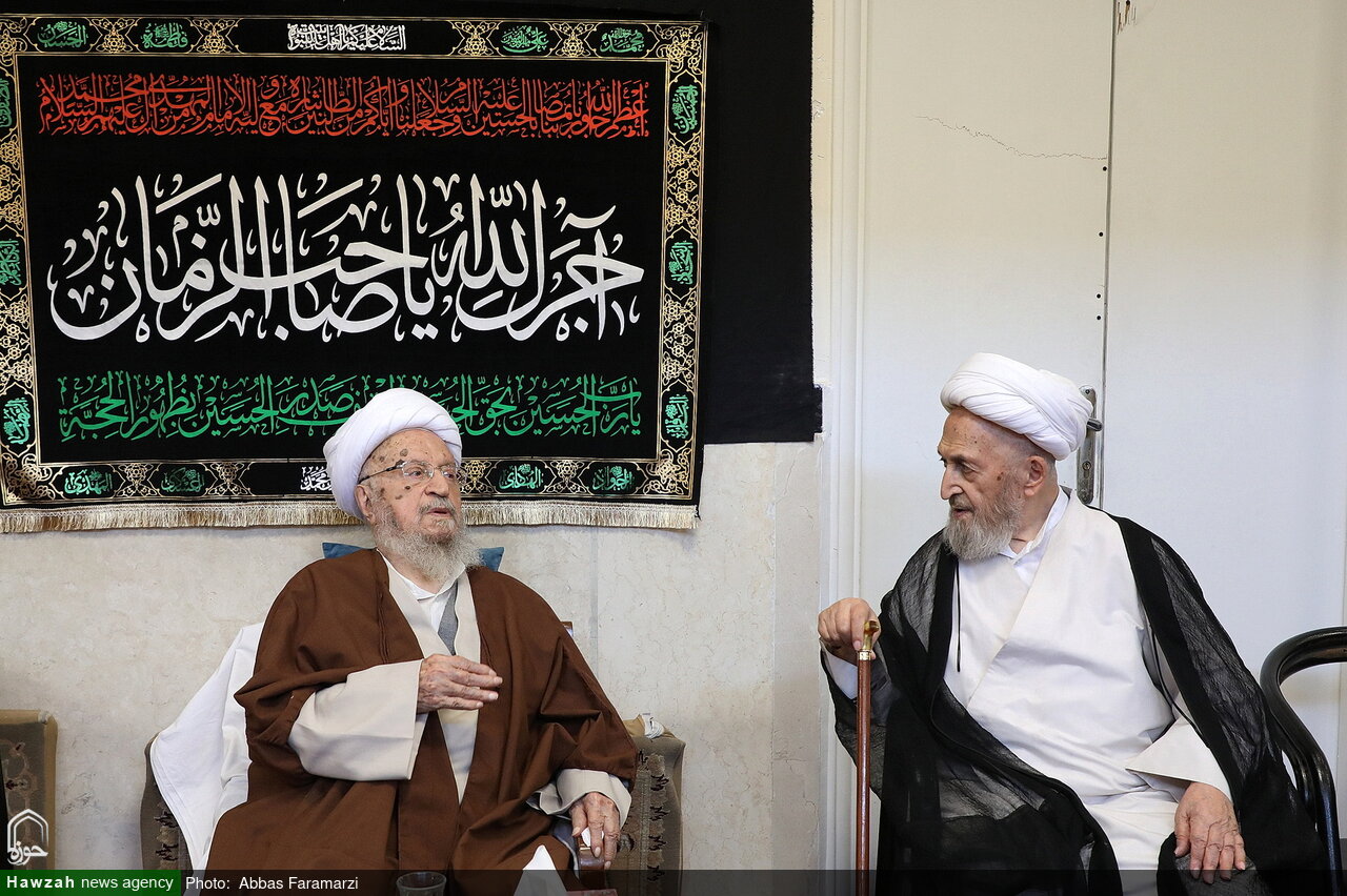 تصاویر/ مراسم عزاداری روز عاشورا در بیت آیت الله العظمی مکارم شیرازی
