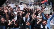 تصاویر/راولپنڈی پاکستان میں مرکزی جلوس یومِ عاشوراء/پر شکوہ نمازِ جماعت اور رہبرِ انقلابِ اسلامی سے تجدیدِ عہد