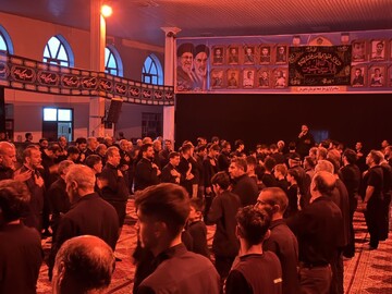 تصاویر/ مراسم شام غریبان امام حسین (ع) در شاهین دژ