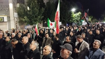 تصاویر/ صد و هفدهمین شب از حضور حماسی مردم میاندوآب در دفاع از نظام اسلامی و نیروهای مسلح