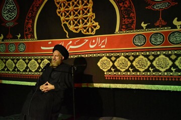 دروغ در معامله و پارتی‌بازی در مسئولیت، خیانت به خون امام حسین(ع) است
