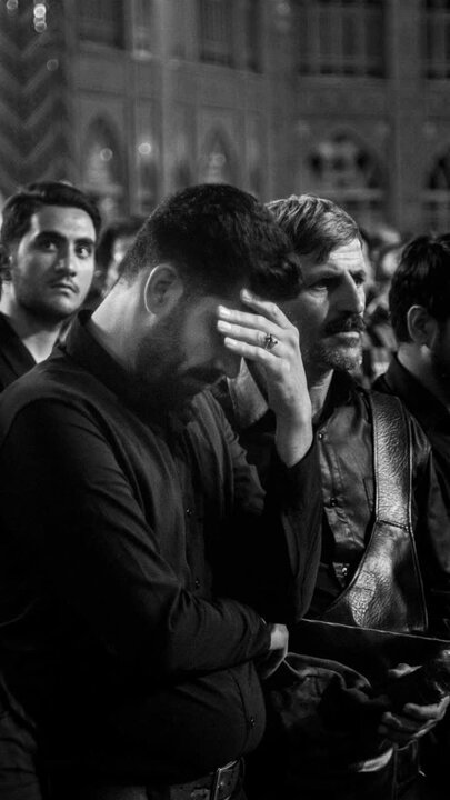تصاویر/ مراسم عزاداری شامگاه عاشورای حسینی بزرگترین و پر جمعیت ترین هیئات مذهبی آران و بیدگل  در نجف ایران