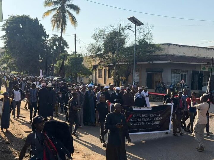 Vikao vya Maombolezo ya Imam Hussein (as) na Matembezi ya Amani Vyafanyika Mjini Moshi, Tanzania + Picha