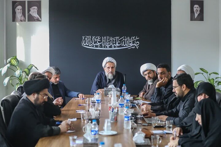 تصاویر/ چهل و سومین جلسه قرارگاه مردمی رهبر شهید