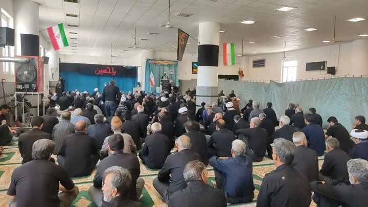 تصاویر/ اقامه نمازجمعه شهر کشکوئیه