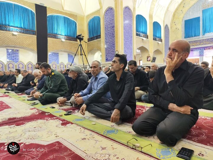 تصاویر/ اقامه نمازجمعه شهر بم