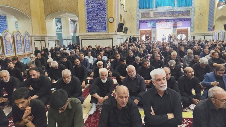 تصاویر/ اقامه نمازجمعه شهر بم