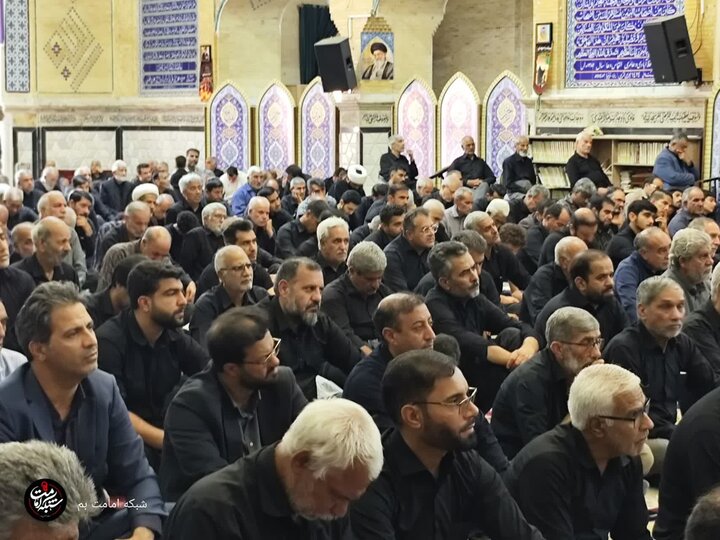تصاویر/ اقامه نمازجمعه شهر بم