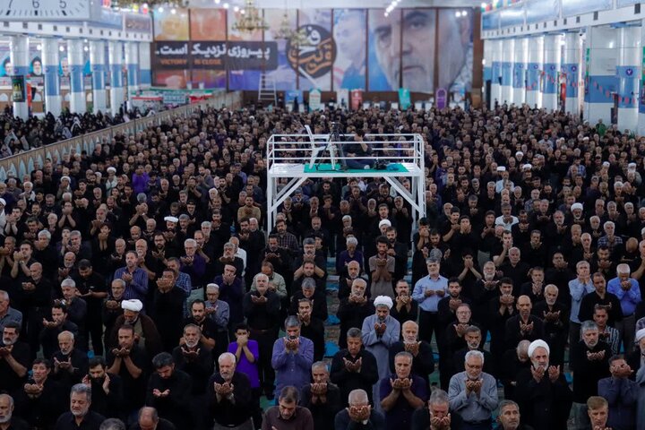تصاویر/ اقامه نمازجمعه شهر کرمان