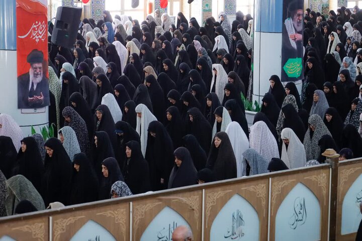 تصاویر/ اقامه نمازجمعه شهر کرمان