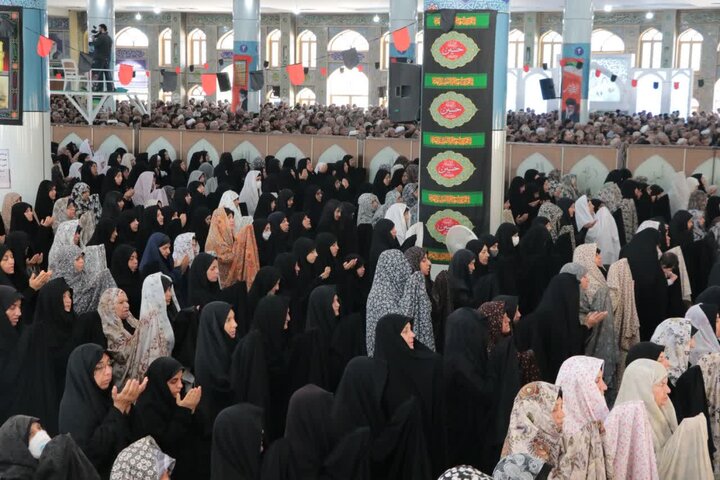 تصاویر/ اقامه نمازجمعه شهر کرمان