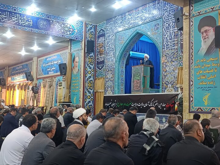 تصاویر/ آیین عبادی سیاسی نمازجمعه امروز شهر بوشهر