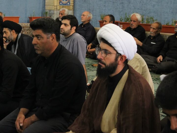 تصاویر/ اقامه نمازجمعه شهر راین