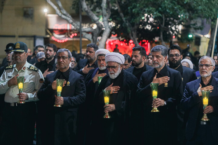 تصاویر/ مراسم شام غریبان امام حسین (علیه‌السلام) در حرم مطهر رضوی