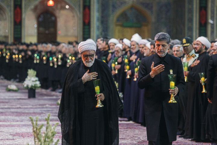 تصاویر/ مراسم شام غریبان امام حسین (علیه‌السلام) در حرم مطهر رضوی