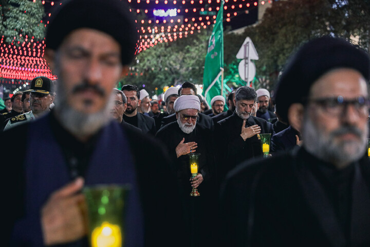 تصاویر/ مراسم شام غریبان امام حسین (علیه‌السلام) در حرم مطهر رضوی