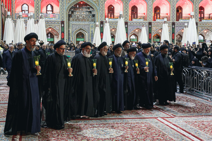 تصاویر/ مراسم شام غریبان امام حسین (علیه‌السلام) در حرم مطهر رضوی