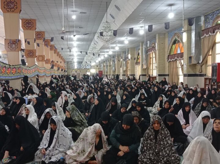 تصاویر/ نماز عبادی سیاسی جمعه در پاکدشت