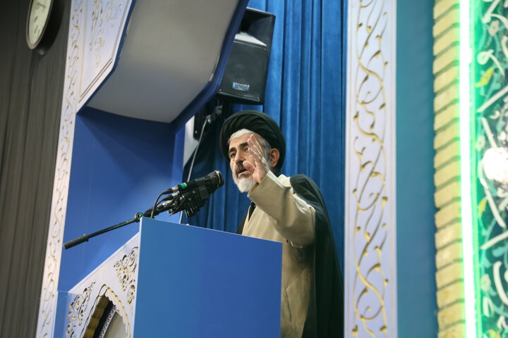 تصاویر/آئین مقتل خوانی در نماز جمعه ارومیه