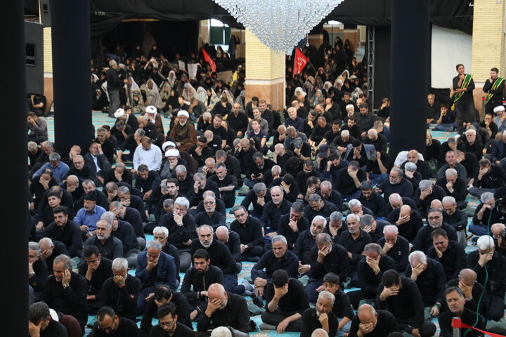 تصاویر/آئین مقتل خوانی در نماز جمعه ارومیه
