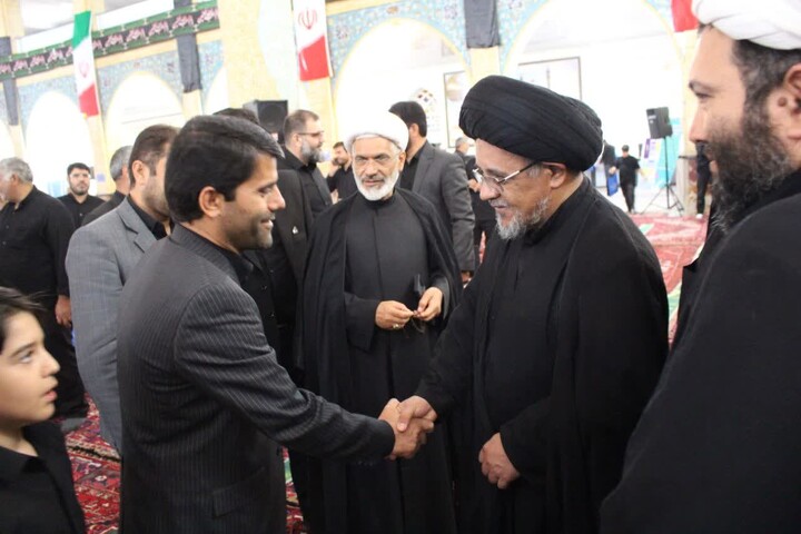 تصاویر/ برگزاری نماز عبادی سیاسی جمعه در بناب