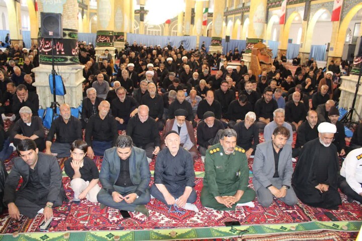 تصاویر/ برگزاری نماز عبادی سیاسی جمعه در بناب