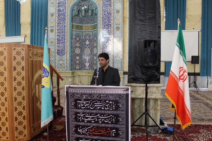 تصاویر/ برگزاری نماز عبادی سیاسی جمعه در بناب