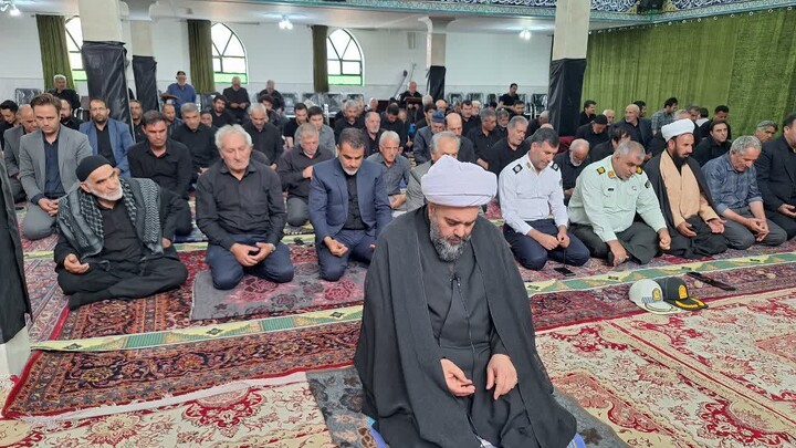 تصاویر/ برگزاری نماز عبادی سیاسی جمعه در ترکمنچای