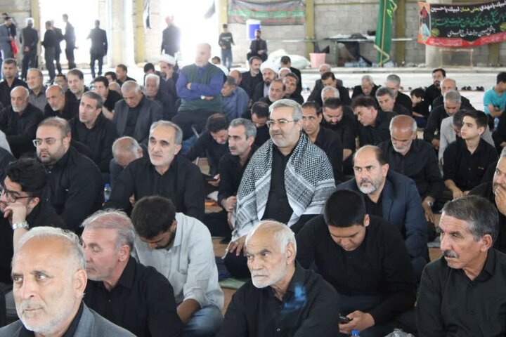 تصاویر/ اقامه نماز جمعه شهرستان ماکو