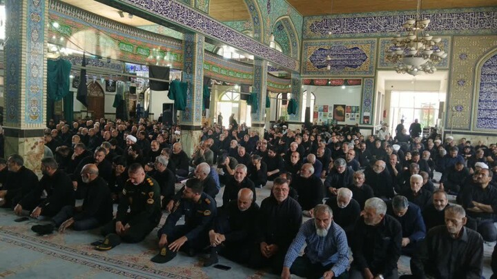 نماز جمعه میانه به روایت تصویر