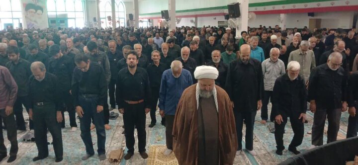 تصاویر/ نمازعبادی سیاسی جمعه آران وبیدگل